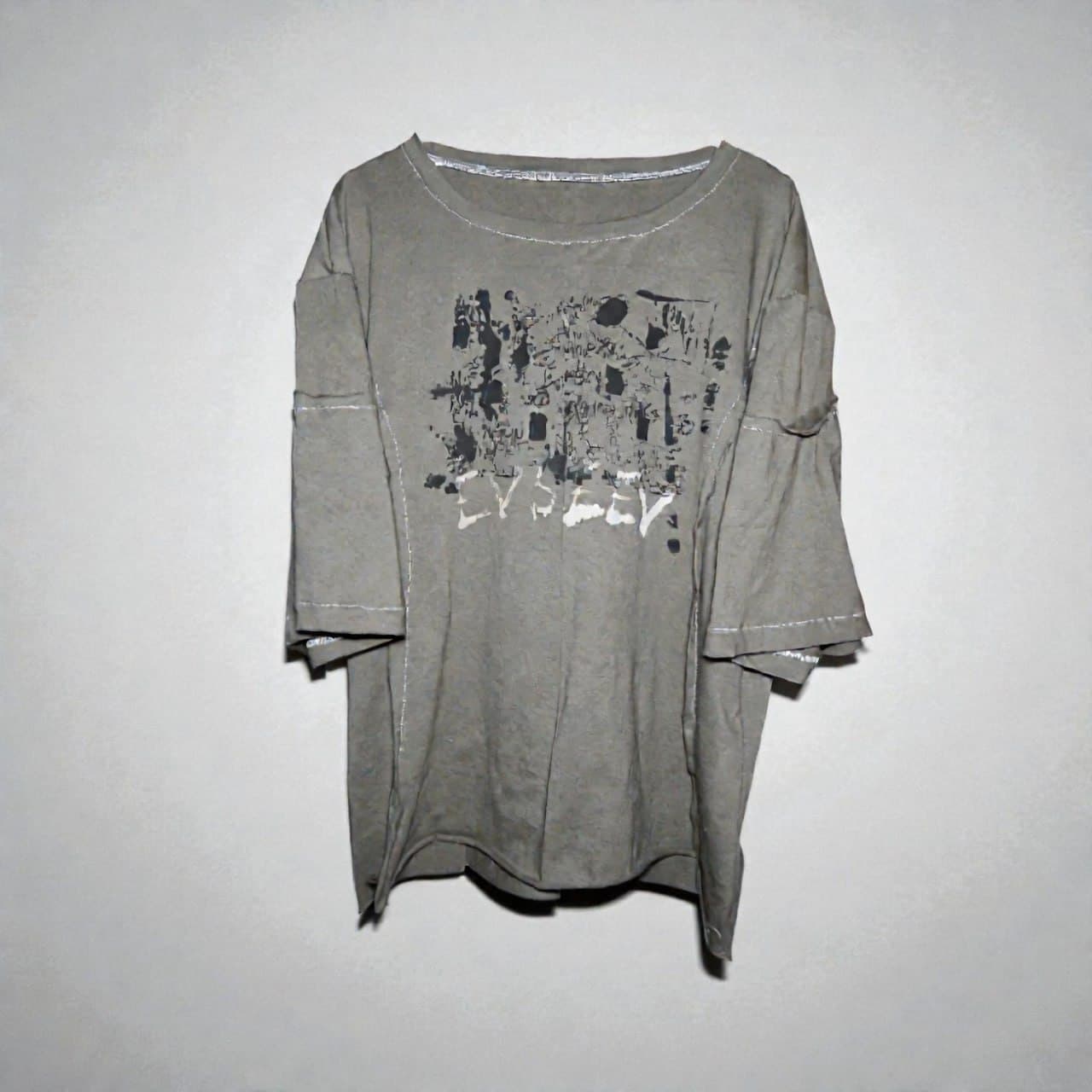 RADIOEVS SHIRT // INSPIRED BY RADIOHEAD